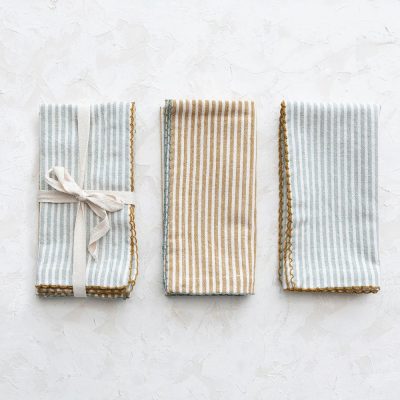 Square Cotton Napkins w/Scalloped Edge - Set of 4