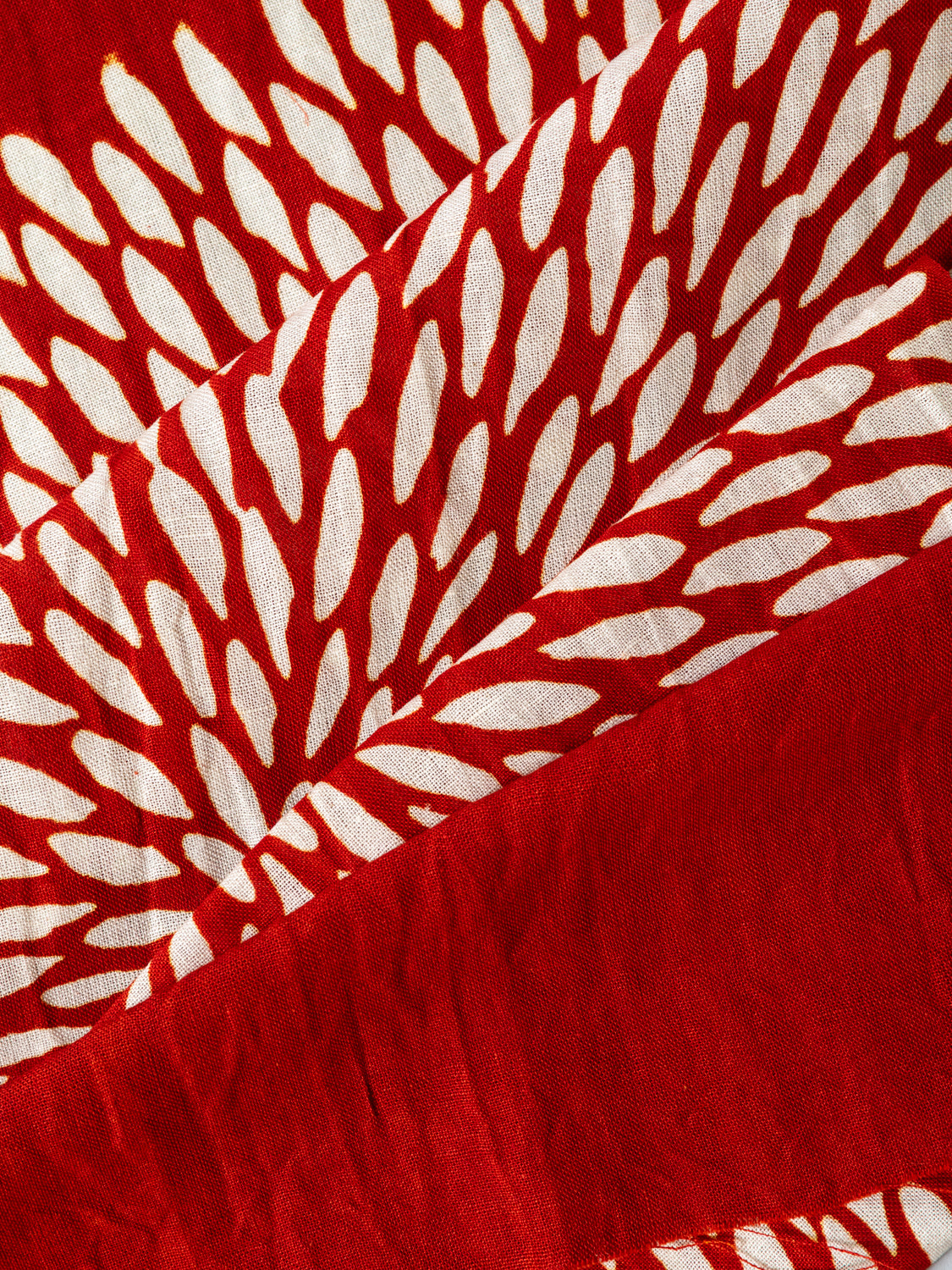 Kamawanu Tenugui - Chrysanthemum - Image 4