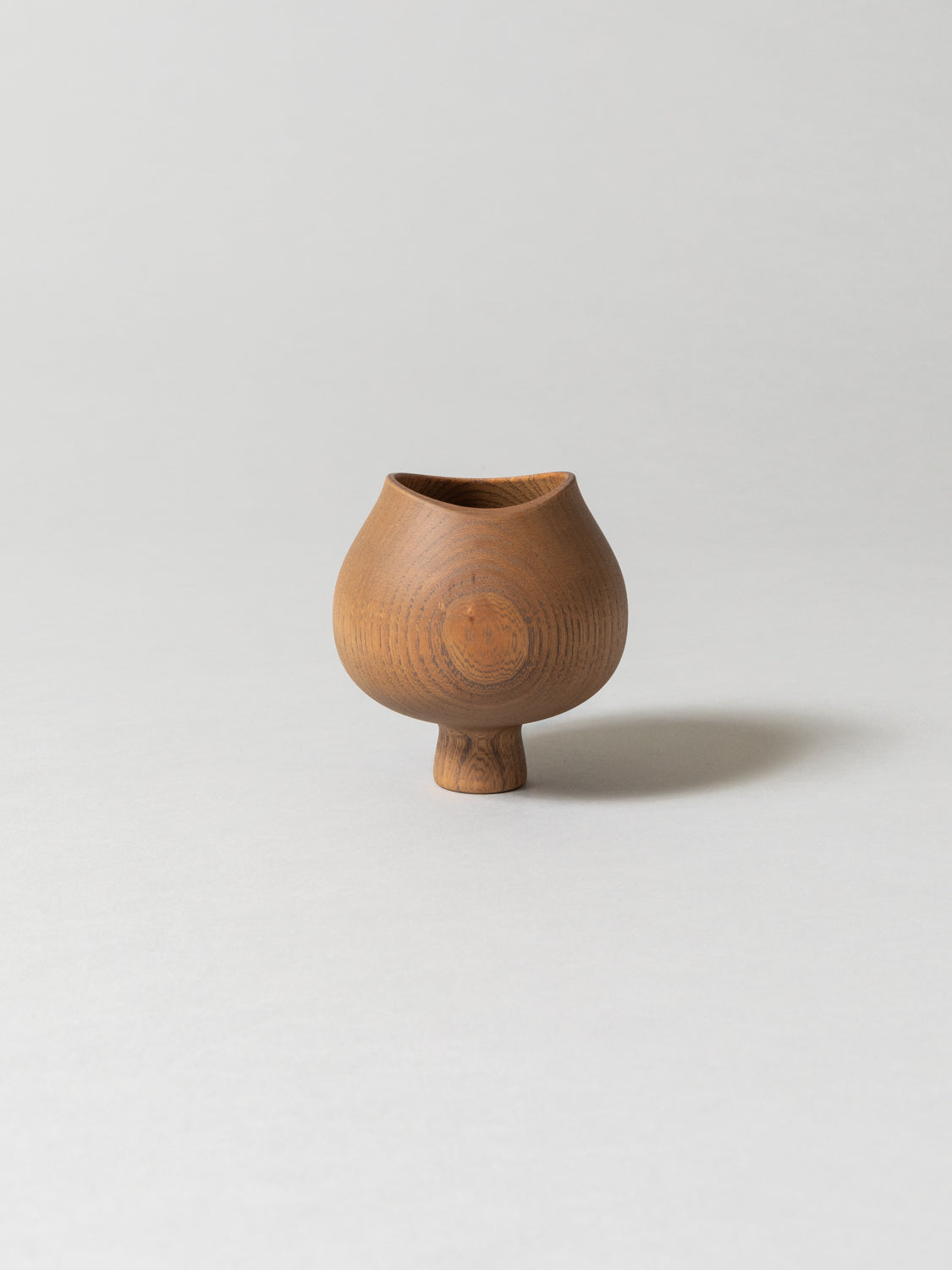 AEKA Object Footed Vase, Smoky Grey - Image 5