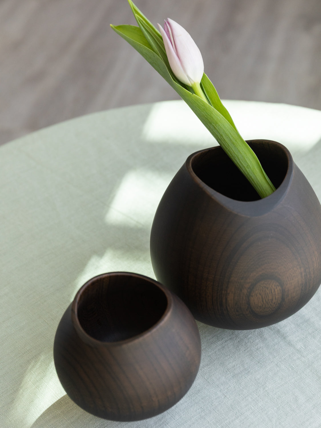 AEKA Object Footed Vase, Black - Image 2