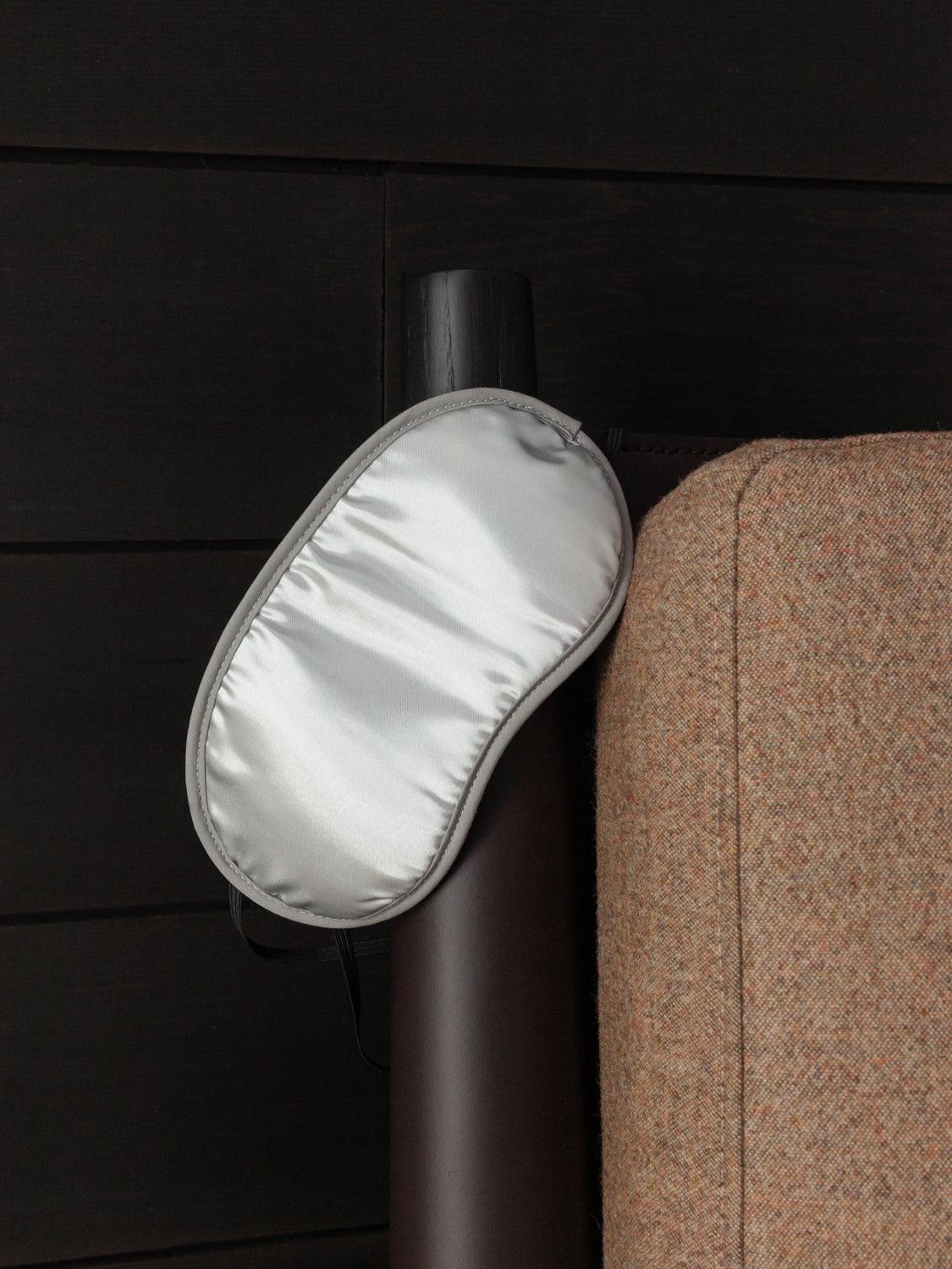 Morihata Binchotan Charcoal Eye Mask - Image 2