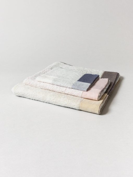 Palette Towel