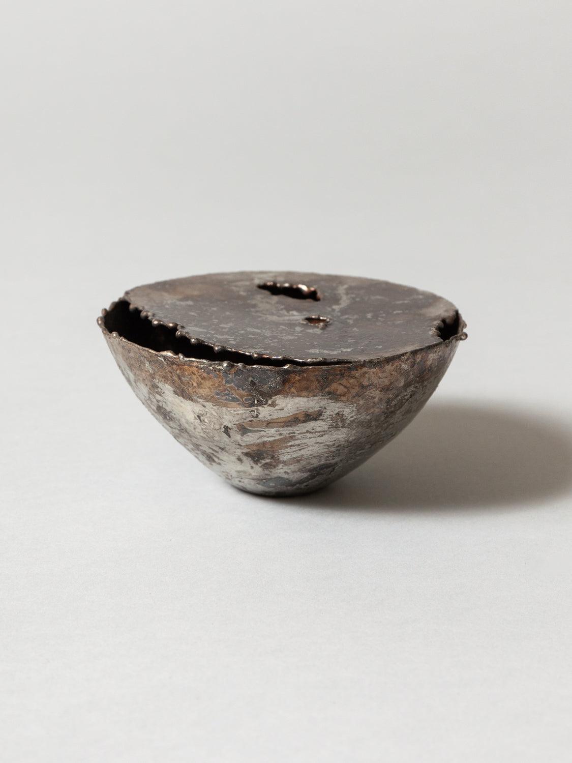 Fujita Swirl Vase - Image 5