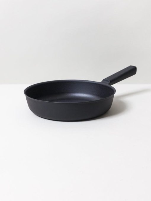 SSC Featherweight Cast Iron Frying Pan